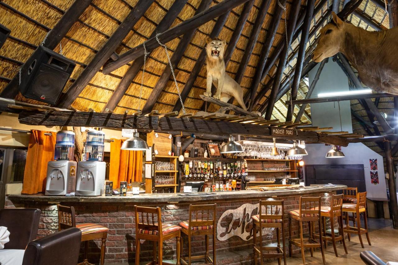 Lapa Lange Game Lodge Mariental Extérieur photo